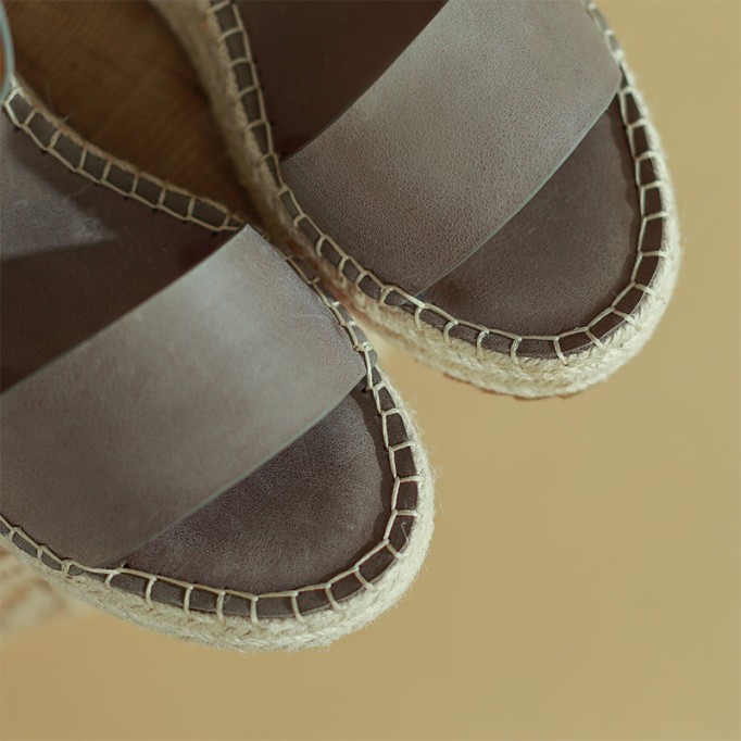 Slingback Espadrille-Wedge Leather Sandals in Beige/Brown/Khaki