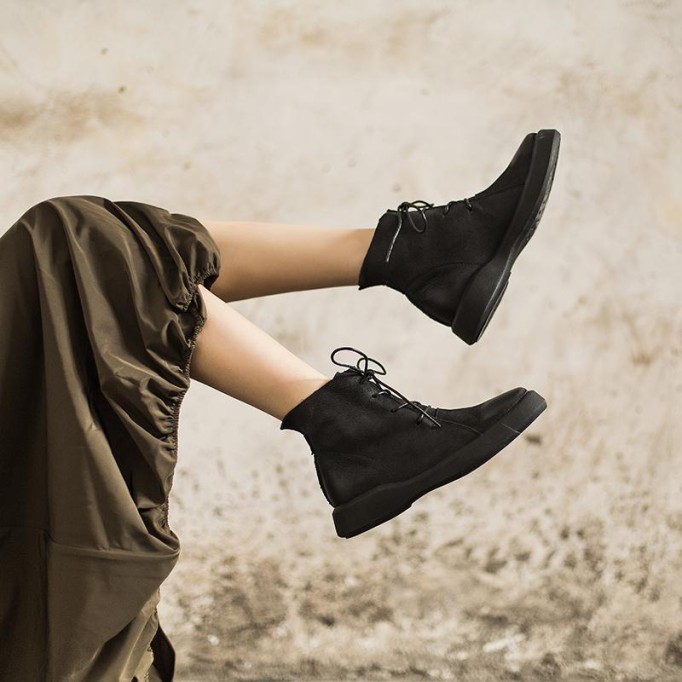 Lace Up Martin Boots for Women Handmade Leather Flat Ankle Boots Brown/Coffee/Black