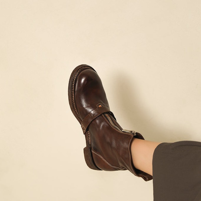 Goodyear Welt Horse Leather Martin Boots Handmade Short Boots For Women Sweet and Cool in Black