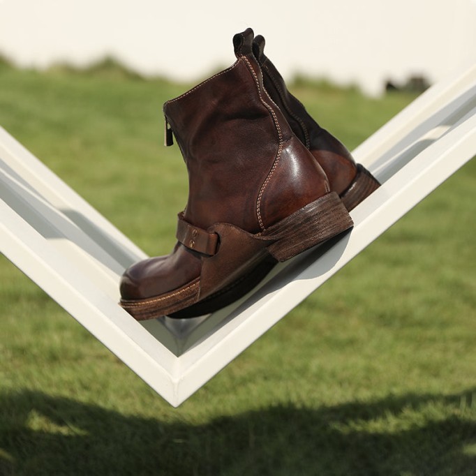 Goodyear Welt Horse Leather Martin Boots Handmade Short Boots For Women Sweet and Cool in Black