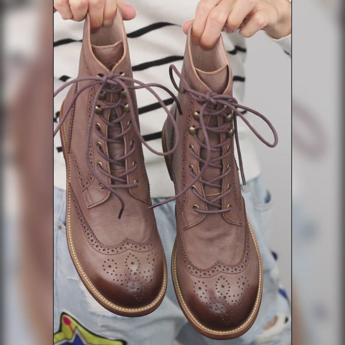 Handmade Wingtip Shoes Leather Martin Boots Block Carving Brogue Ankle Boot For Women Black/Coffee