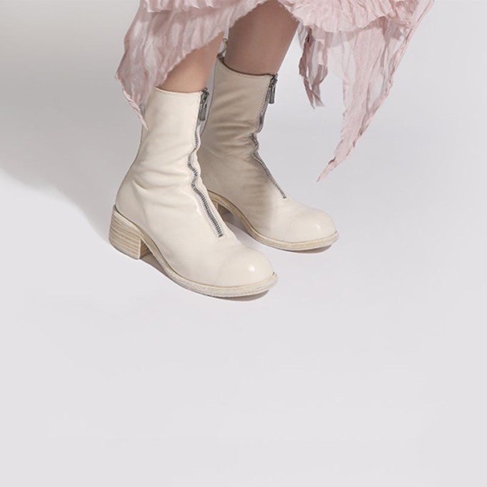 Goodyear Welt Horse Leather Ankle Boots Front Zip Calf-Length Army Boots For Women in Black/White/Red