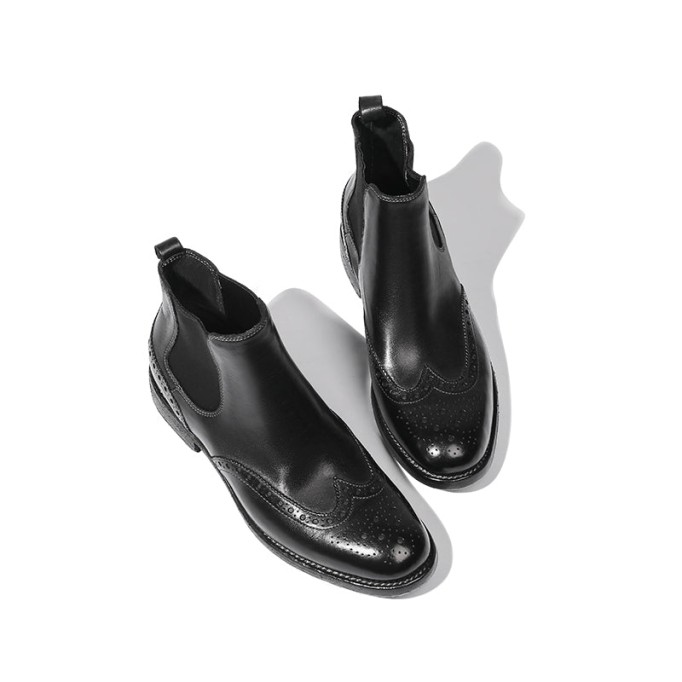 Goodyear Welt Brogue Boots Horse Leather Chelsea Boots For Women Leather Sole