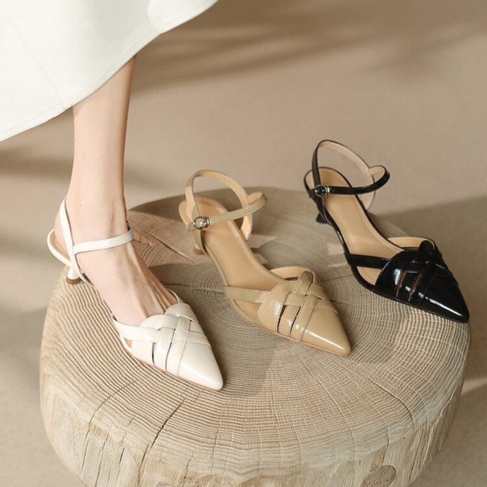 Point Toe Genuine Leather Slingback Stiletto Sandals in White/Black/Apricot