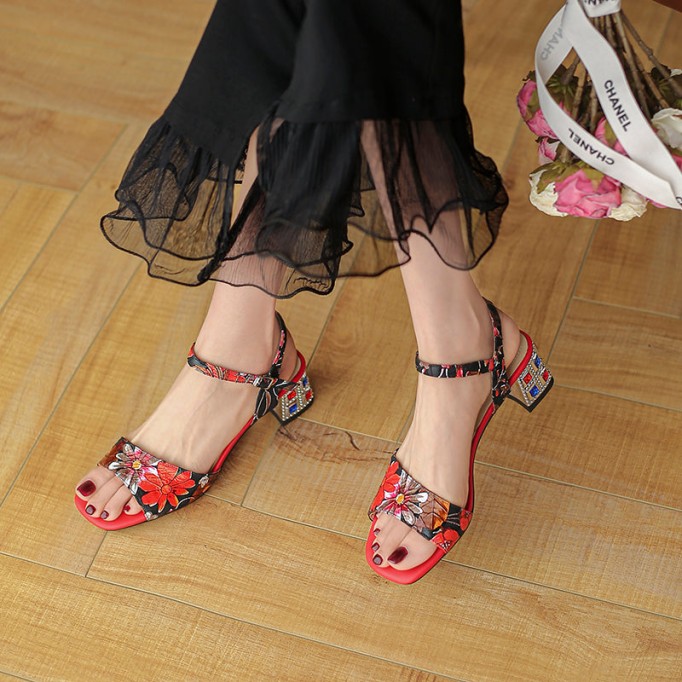 Block Heel Leather sandal in Blue/Red