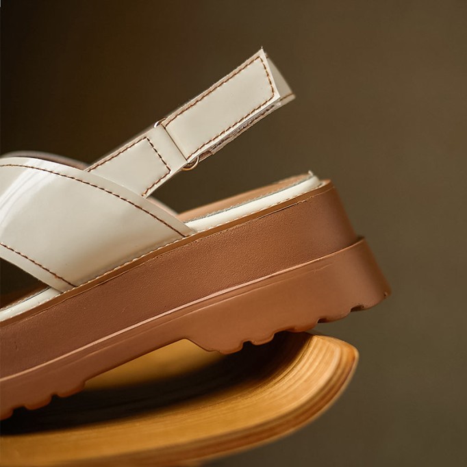 Retro Chunky Leather Strappy Sandals in Brown/White - Womens Platform Slingback
