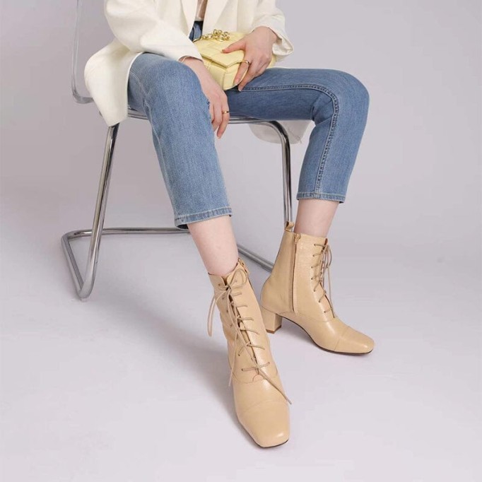 Lace-up Leather Ankle Boots Nude Slimming Boots Elegant Glove-Like Retro Boots Block Heel