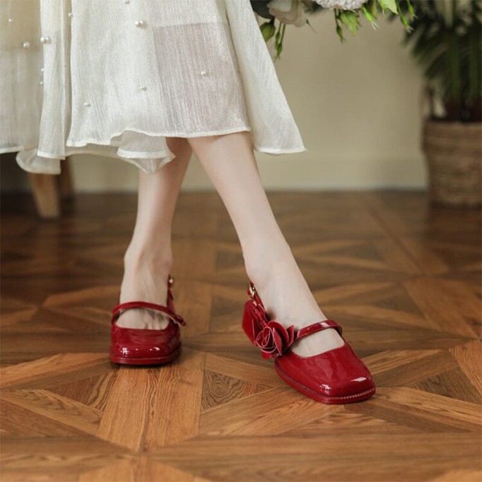 Patent Leather Slingback Mary Jane Pumps Block Heel in Red/Black