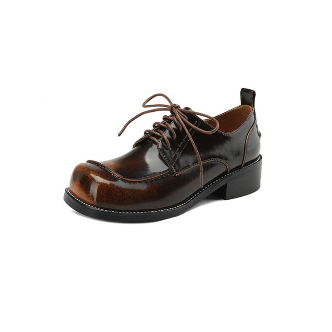 Leather Derby Shoes for Women Round Toe Lace Up Oxford Shoes in Black/Brown
