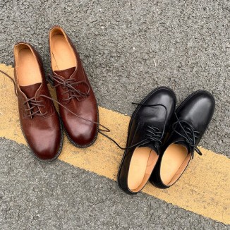 Lace Up Leather Derby Shoes for Women Round Toe Soft Oxford Shoes in Black/Brown