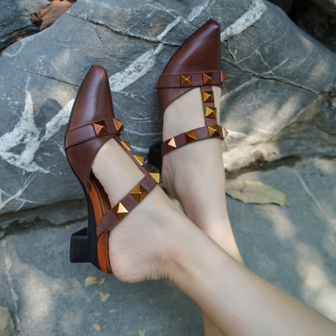 Point Toe Pumps Mid Heel Slip On Cowhide Leather Shoes Apricot/Coffee