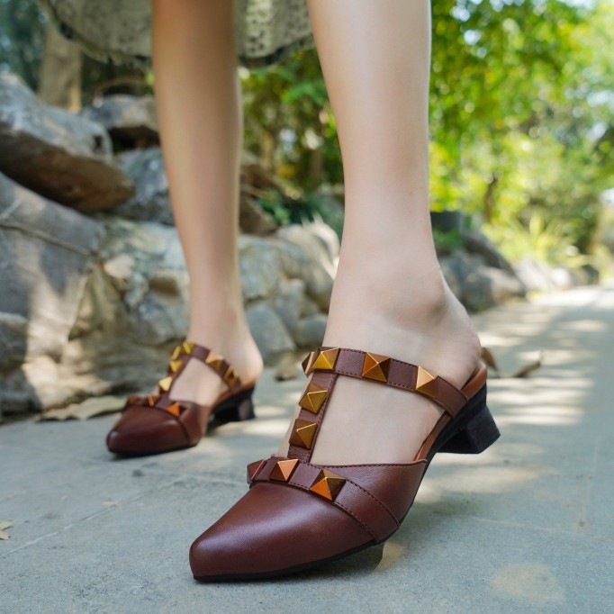 Point Toe Pumps Mid Heel Slip On Cowhide Leather Shoes Apricot/Coffee