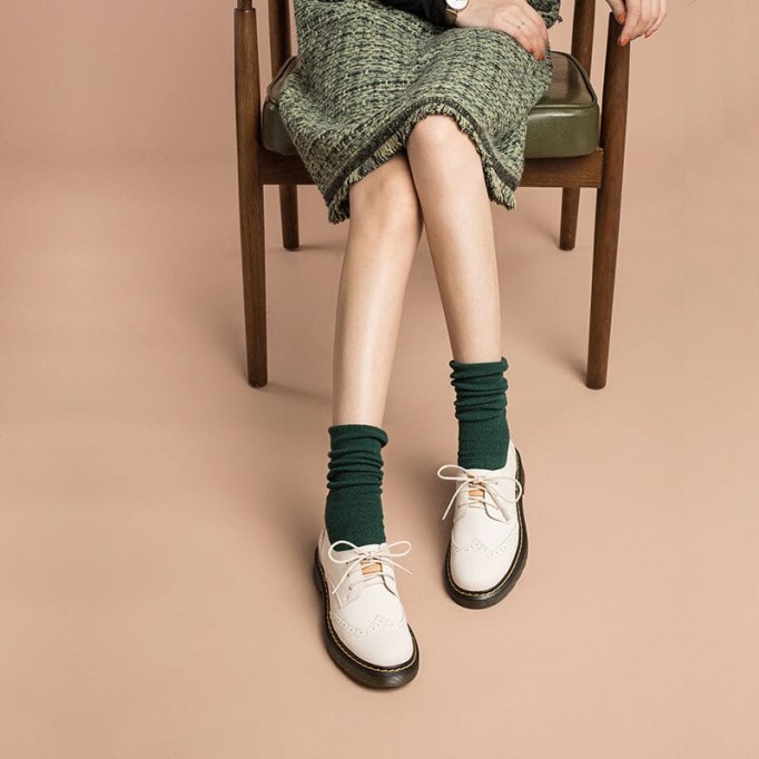 Handmade Wingtip Brogues Leather Lace Up Oxfords For Women Martin Sole in Black/White