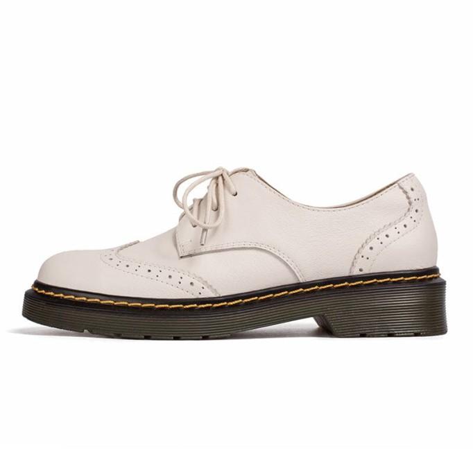 Handmade Wingtip Brogues Leather Lace Up Oxfords For Women Martin Sole in Black/White