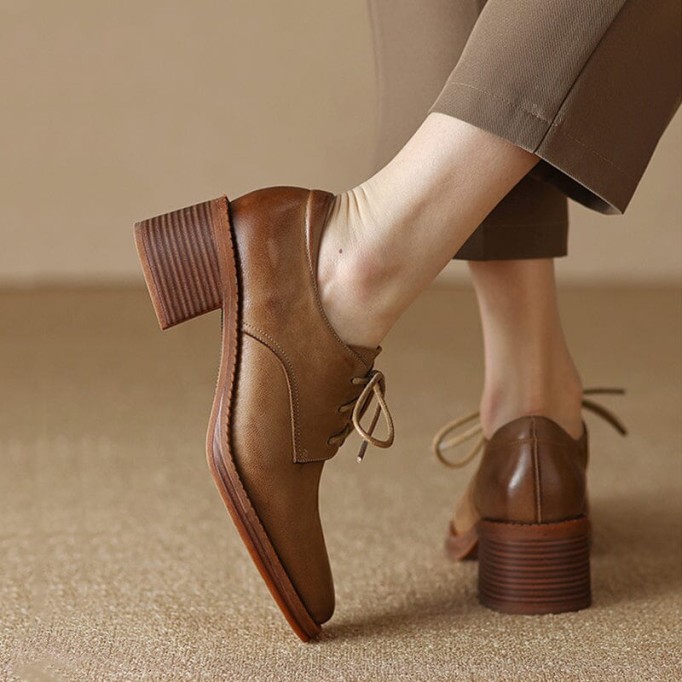 High Heel Oxfords & Tie Shoes For Women Block Heels Western R Toe Normal Fit in Khaki/Brown
