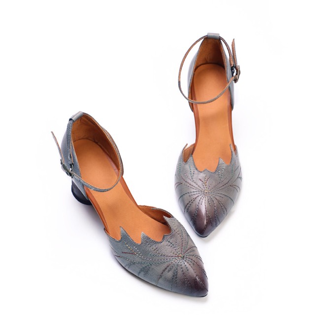 Retro Style Embroidery Leather Pointed-Toe Mary Jane Pumps For Women Coffee/Grey