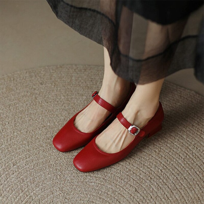 Handmade Leather Strappy Mary Jane Pumps Block Heel Office Shoes in Red/Beige