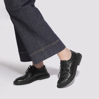 Goodyear Horse Leather Derby Shoes For Women Lace Up Oxfords Leather Sole in White/Black