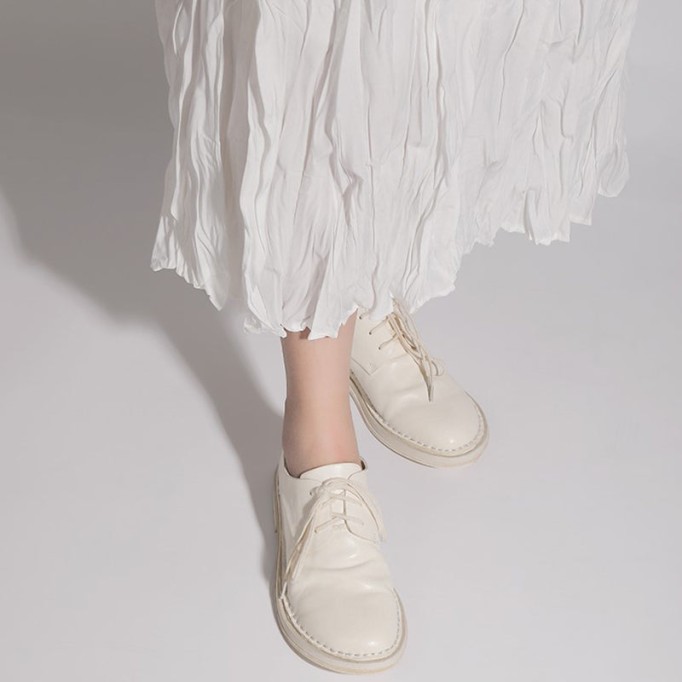 Goodyear Horse Leather Derby Shoes For Women Lace Up Oxfords Leather Sole in White/Black