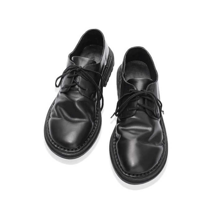 Goodyear Horse Leather Derby Shoes For Women Lace Up Oxfords Leather Sole in White/Black