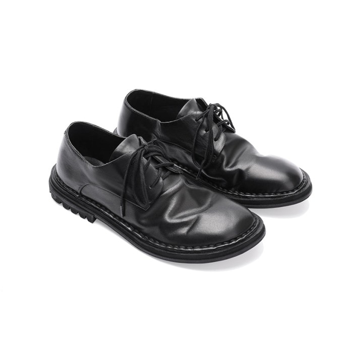 Goodyear Horse Leather Derby Shoes For Women Lace Up Oxfords Leather Sole in White/Black