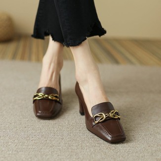 Womens Handmade Retro Square-Toe Blok-Heel Loafers Chain-Link Detail in Black/Brown