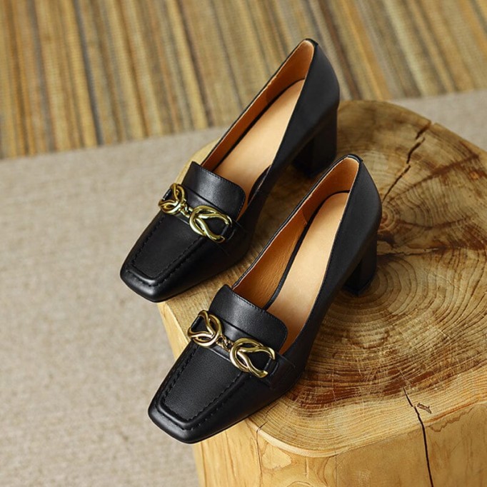 Womens Handmade Retro Square-Toe Blok-Heel Loafers Chain-Link Detail in Black/Brown