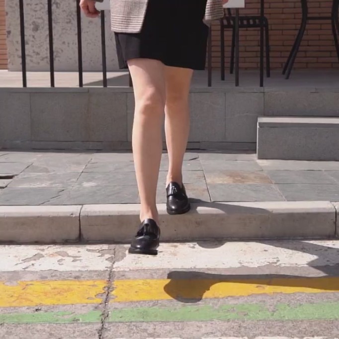 Waxing leather Brogue Loafers Womens Handmade Wingtip Shoes in Black/Coffee/Brown/BrownNew