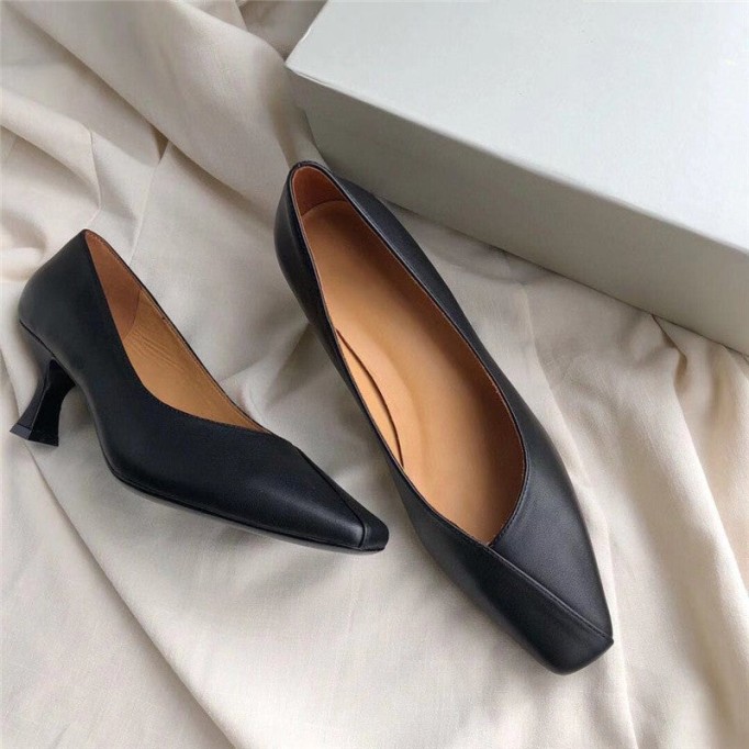 Handmade Genuine Leather Pumps In White/Black/Blue Fashion Style Kitten Heels