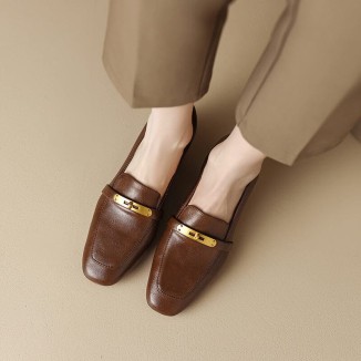 Women's Handmade Square-Toe Block-Heel Loafers in Black/Brown