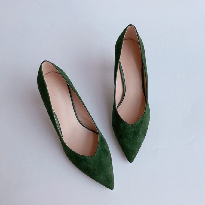 Handmade Sheepskin Kitty Heel Pumps In Green/Black Fashion Style