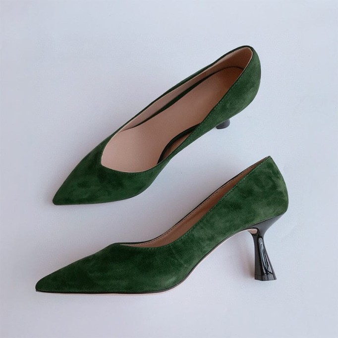 Handmade Sheepskin Kitty Heel Pumps In Green/Black Fashion Style