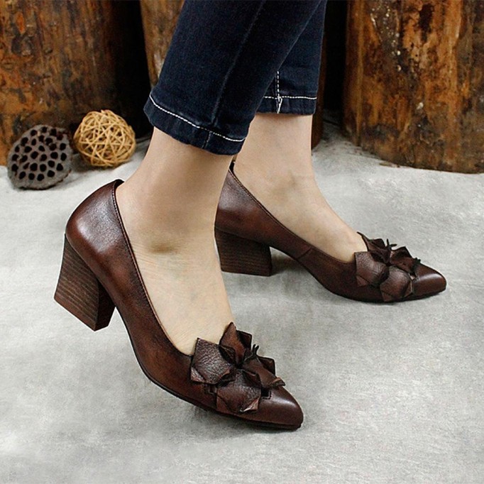 Pumps Women Leather Handmade Pointed Toe Flowers Flats Chunky Heel Soft Sole
