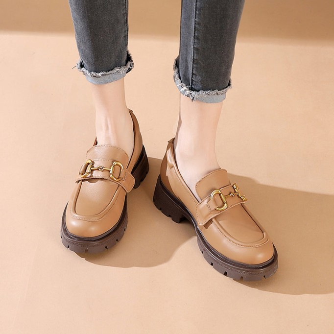 Horsebit-Detailed Handmade Leather Platform Loafers For Women In Black/Camel