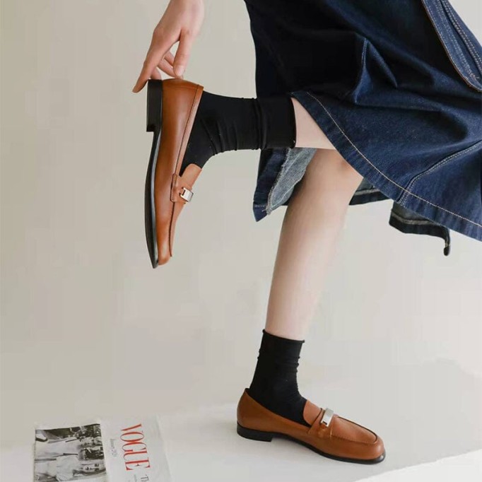 Retro Soft Leather Penny Loafers for Women Square Toe in Blue/Black/Camel