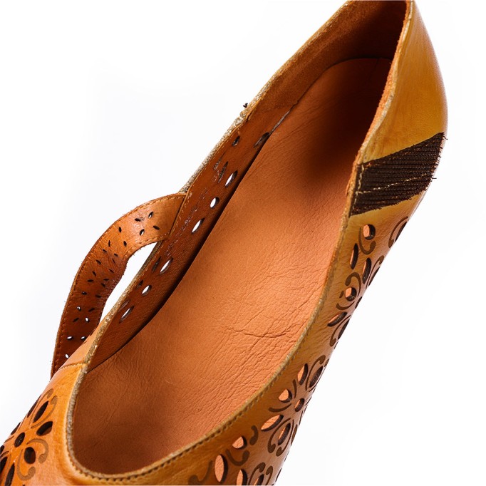 Pumps Women Leather Hollow Chunky High Heels Pointed Shoes Coffee/Camel