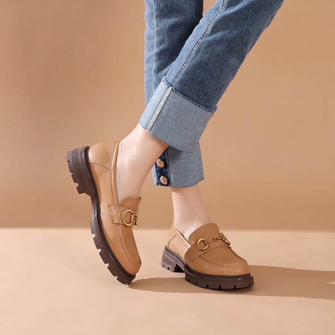 Horsebit-Detailed Handmade Leather Platform Loafers For Women In Black/Camel