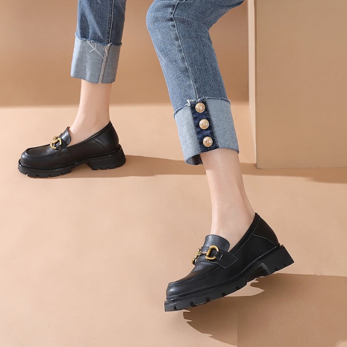 Horsebit-Detailed Handmade Leather Platform Loafers For Women In Black/Camel