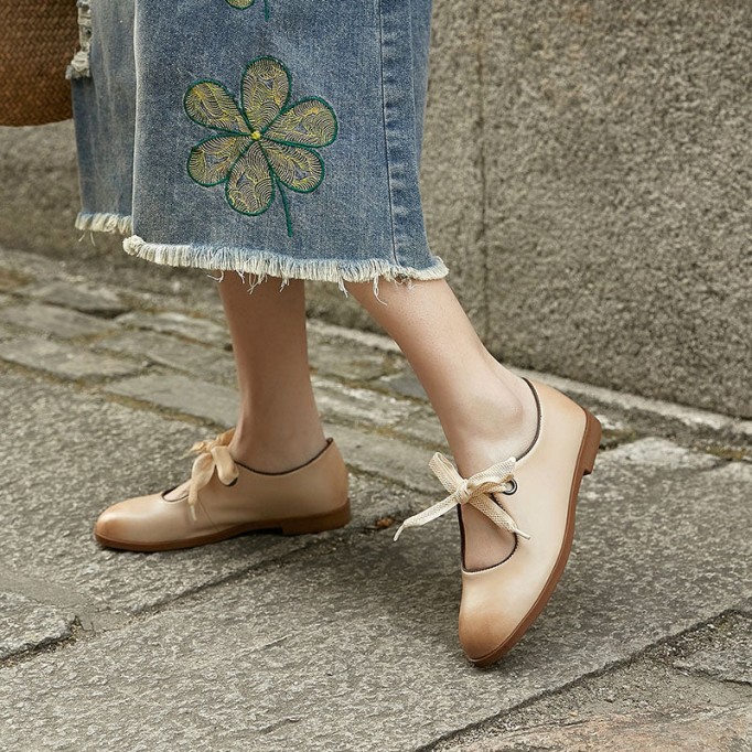 Soft Leather Flat Slip on Mary Jane Shoes With Bow Handmade in Beige/Coffee