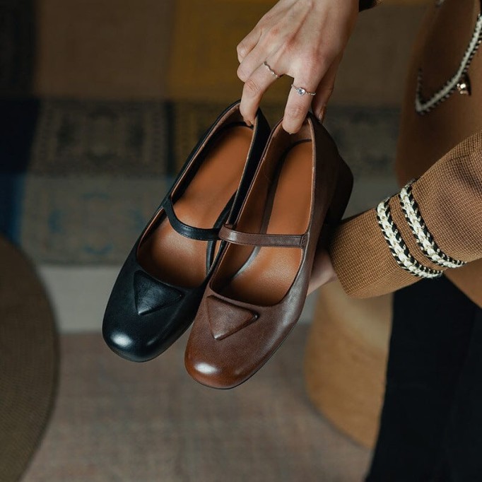 Handmade Leather Pumps Mary Jane Heels Sandals Womens Round Toe in Black/Coffee