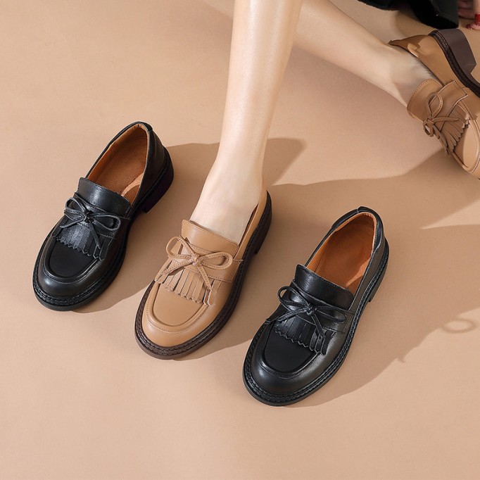 Classic Leather Tassel Loafers For Women Soft Slip-On Chunky Loafers In Black/Camel