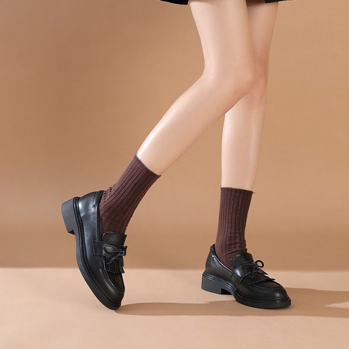 Classic Leather Tassel Loafers For Women Soft Slip-On Chunky Loafers In Black/Camel