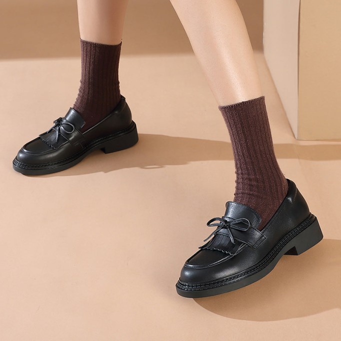 Classic Leather Tassel Loafers For Women Soft Slip-On Chunky Loafers In Black/Camel