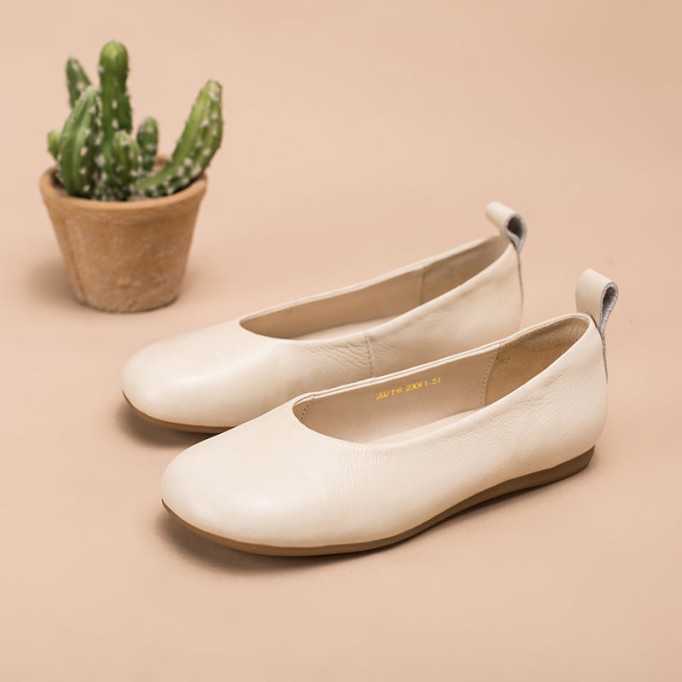 Soft Leather Flat Slip on Loafers for Women Handmade White/Deep Apricot