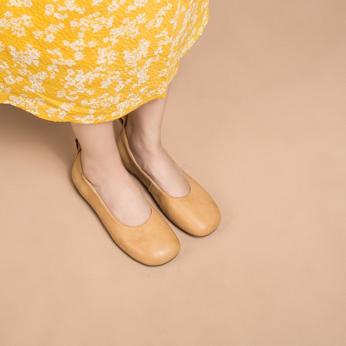 Soft Leather Flat Slip on Loafers for Women Handmade White/Deep Apricot