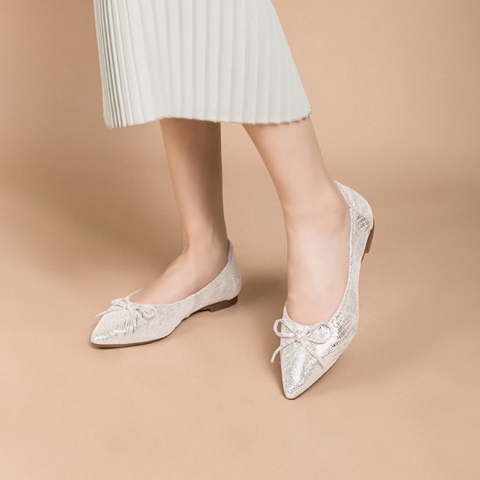 Bow-Detail Pointed-Toe Ballerina Shoes Gold/Silver/Black