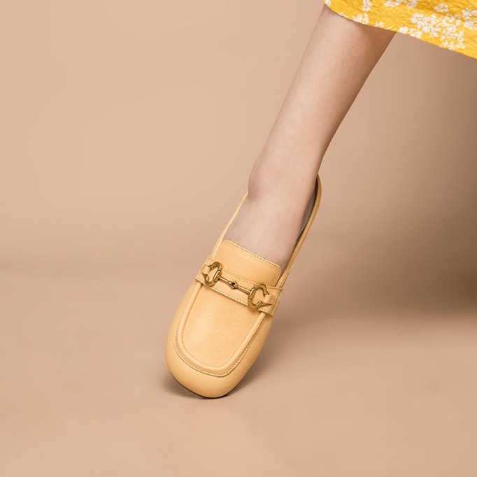 Retro Horsebit-Detailed Leather Loafer Mules for Women Backless Loafers in Black/Yellow