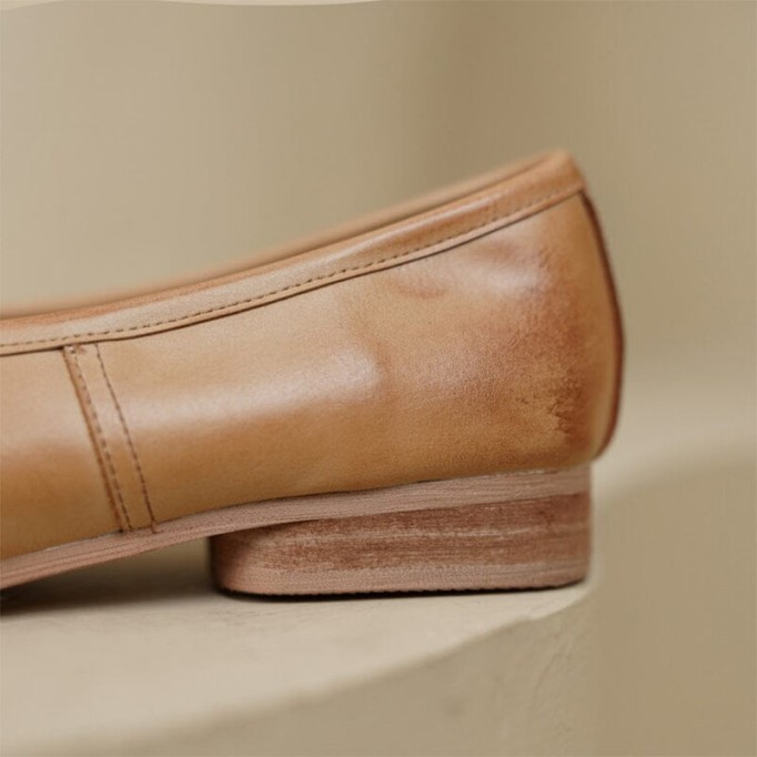 All Leather Ballet Flats with Bow Square Toe in Black/Apricot