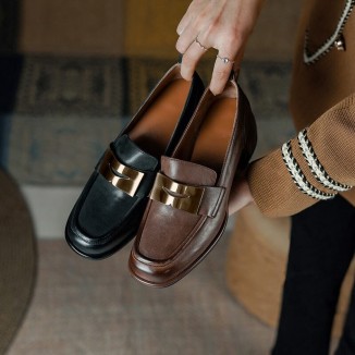 Women's Handmade Retro Square-Toe Block-Heel Loafers in Black/Coffee