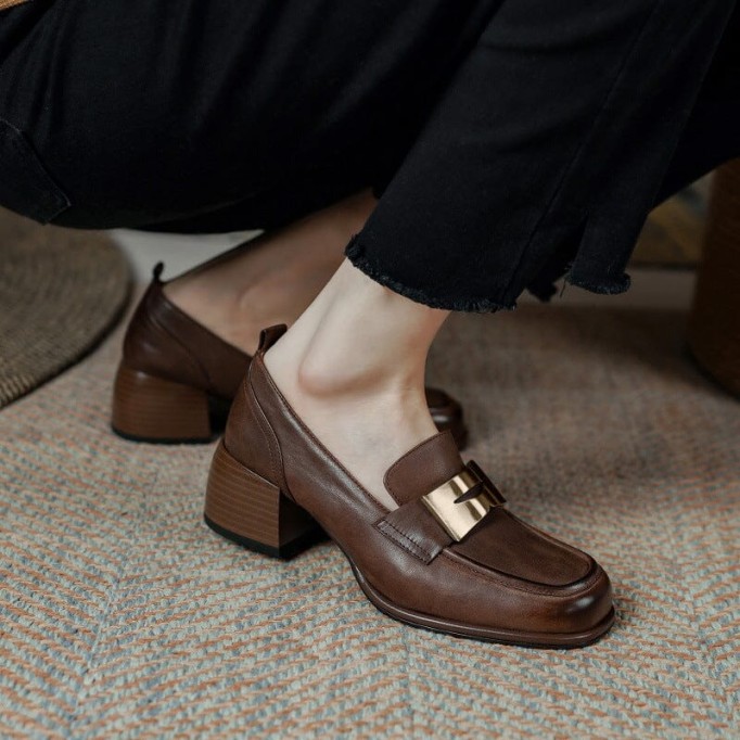 Women's Handmade Retro Square-Toe Block-Heel Loafers in Black/Coffee